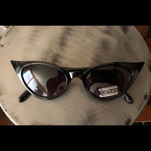 Cat eye sunglasses 100% UV protection
